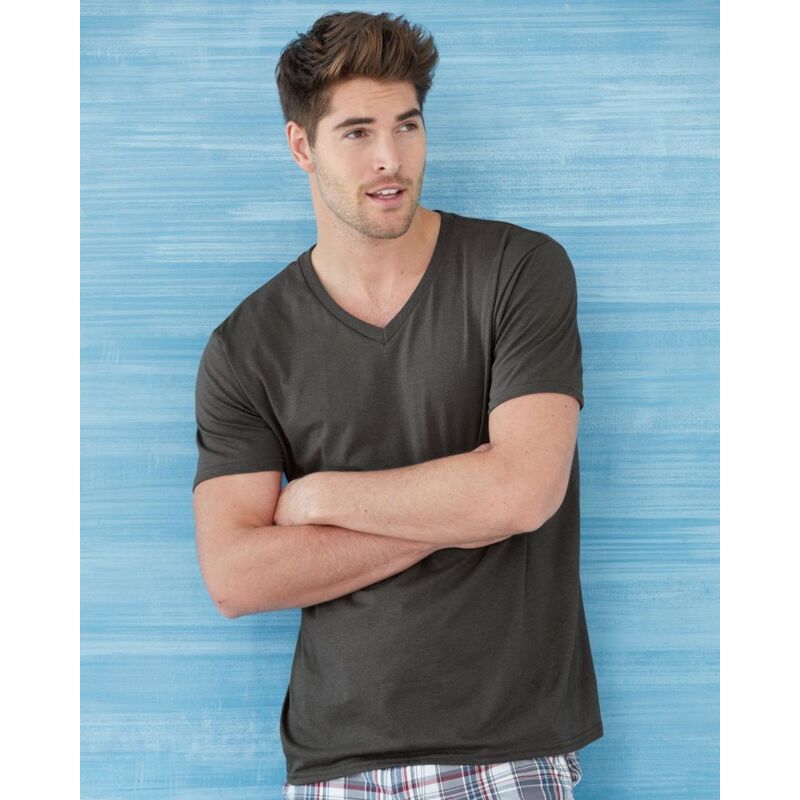 Gildan Softstyle® V-Neck T-Shirt 64V00 Softstyle® V-Neck T-Shirt Thumbnail